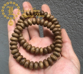 Vòng trầm mẫu 018
